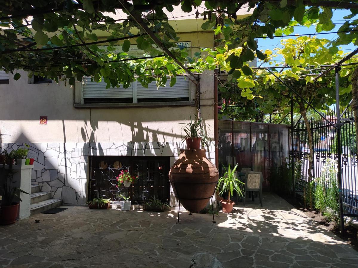 Каламанди アセノヴグラト エクステリア 写真